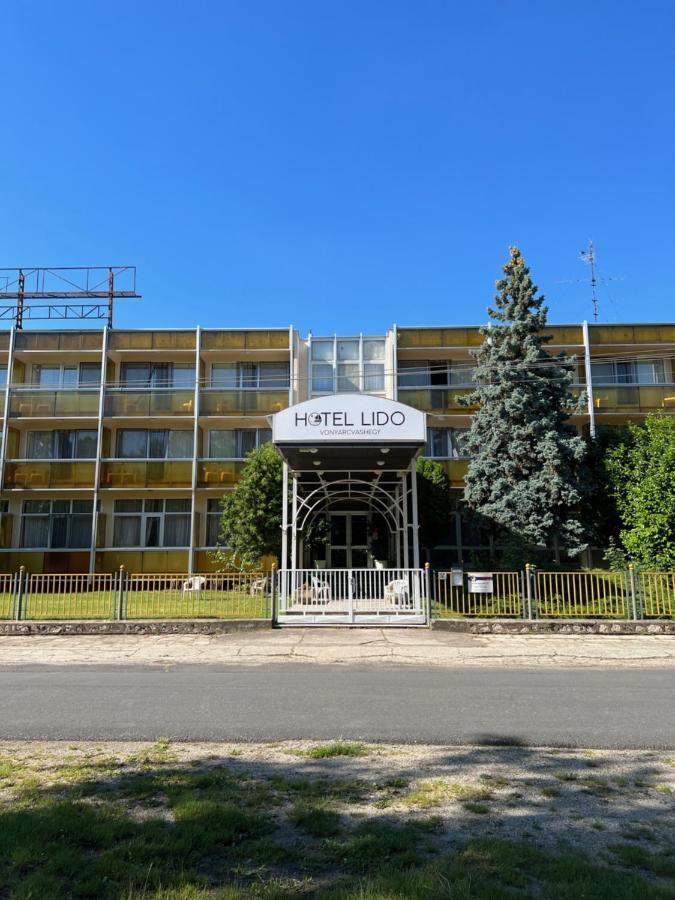 Retro Lido - Vonyarcvashegy Hotell Exteriör bild